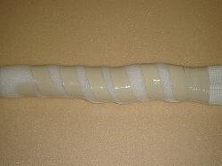 フレア接続の手順8 断熱材の仮留め状態です。